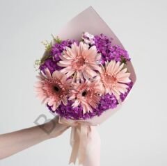 Bukette Pembe Gerberalar & Hüsnüyusuf