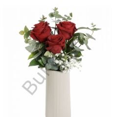 Vazoda 3 Kırmızı Gül