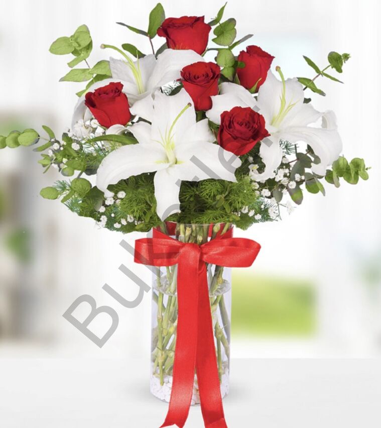 Vazoda 5 Gül & Lilyum Aranjmanı